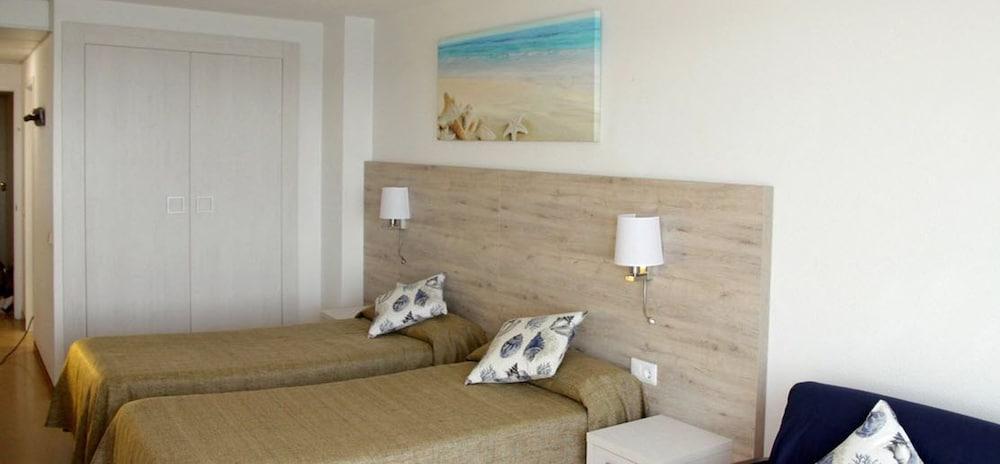קלנג'ה Hotel Maria Teresa מראה חיצוני תמונה