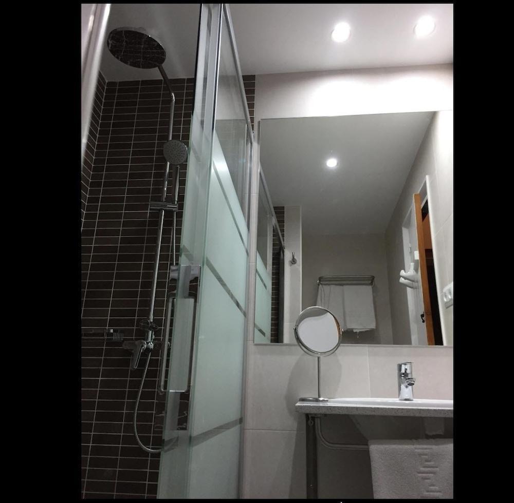 קלנג'ה Hotel Maria Teresa מראה חיצוני תמונה